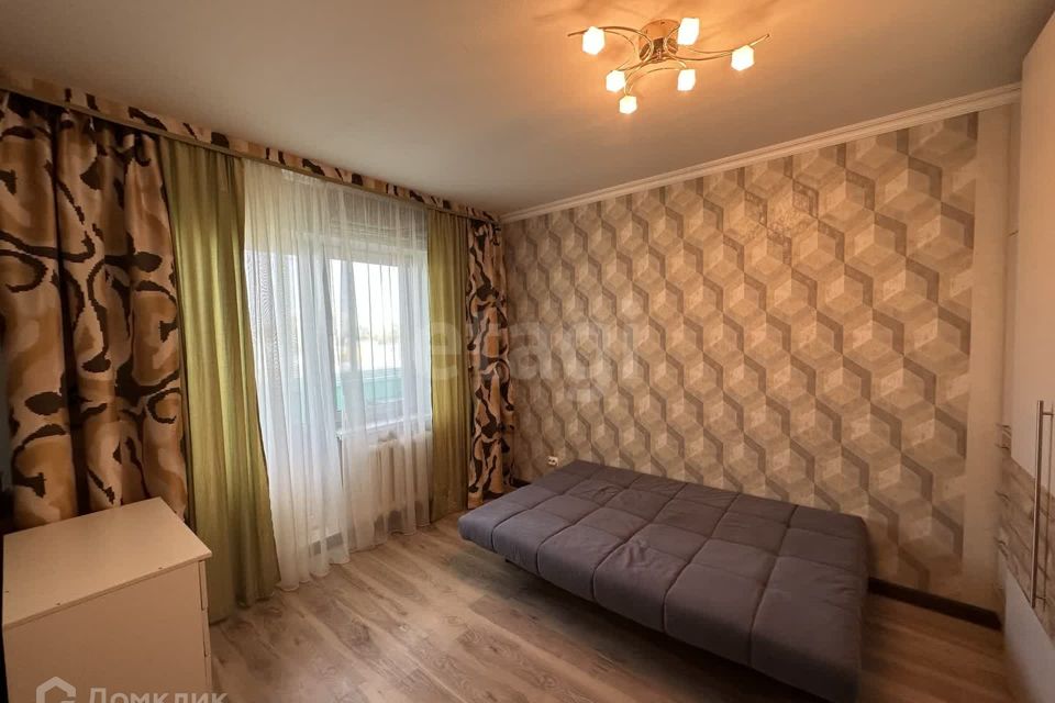 Продаётся 3-комнатная квартира, 58.2 м²