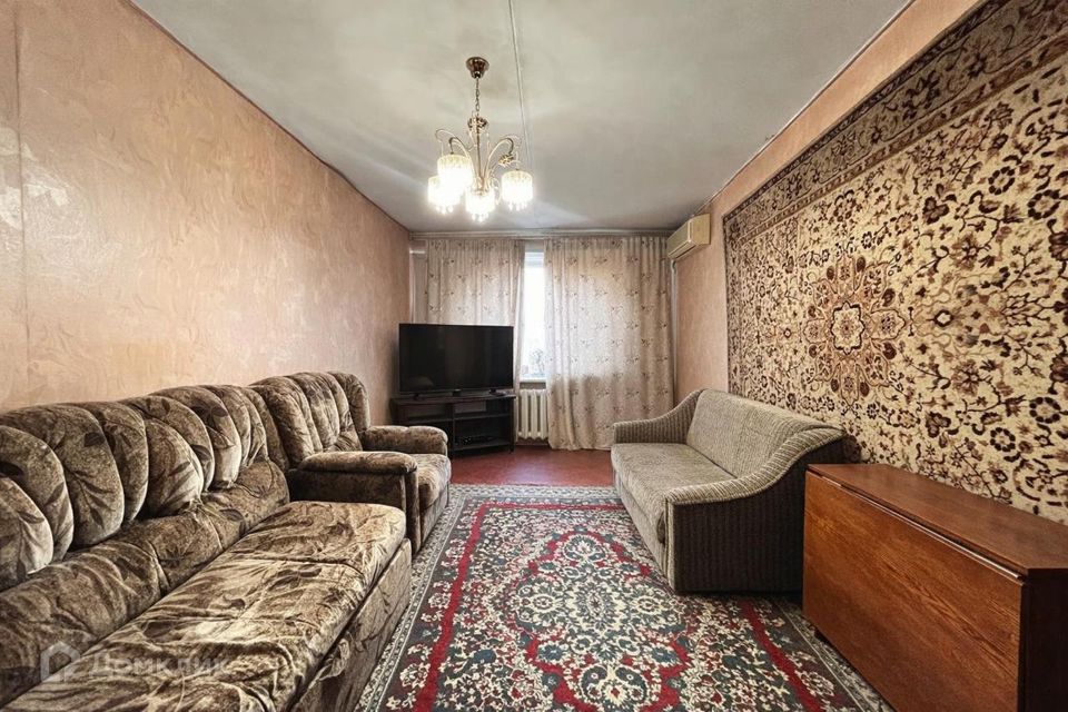 Продаётся 1-комнатная квартира, 38.2 м²