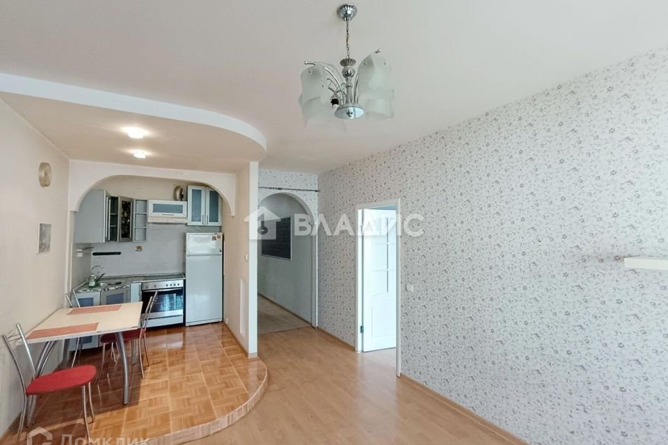 Продаётся 1-комнатная квартира, 56 м²
