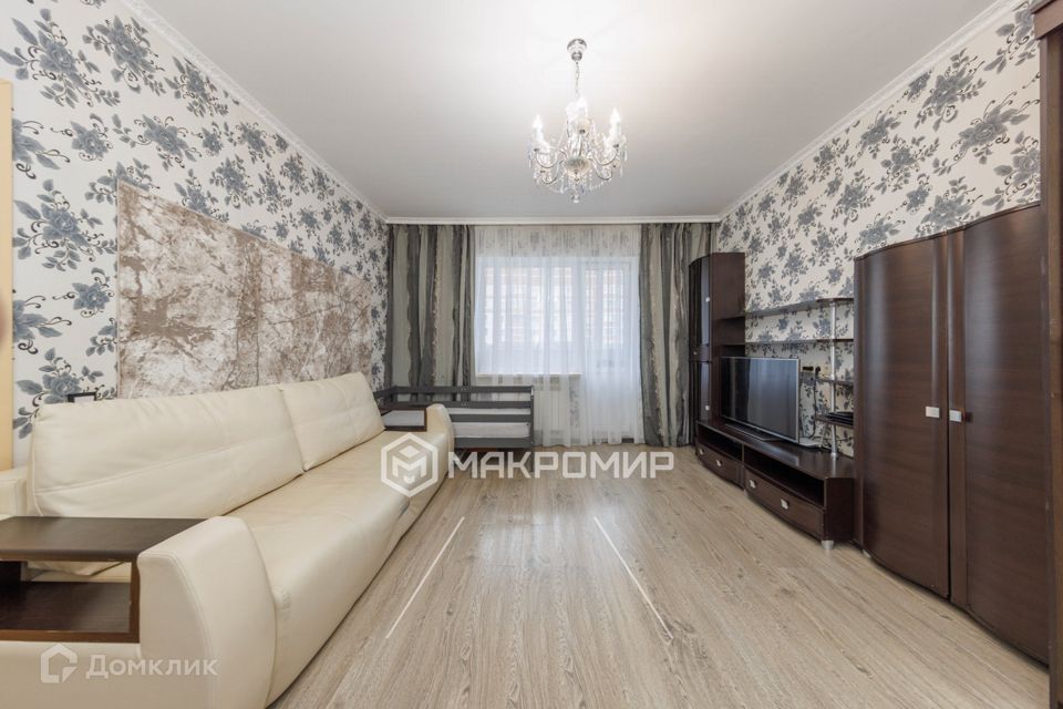 Продаётся 1-комнатная квартира, 37.6 м²