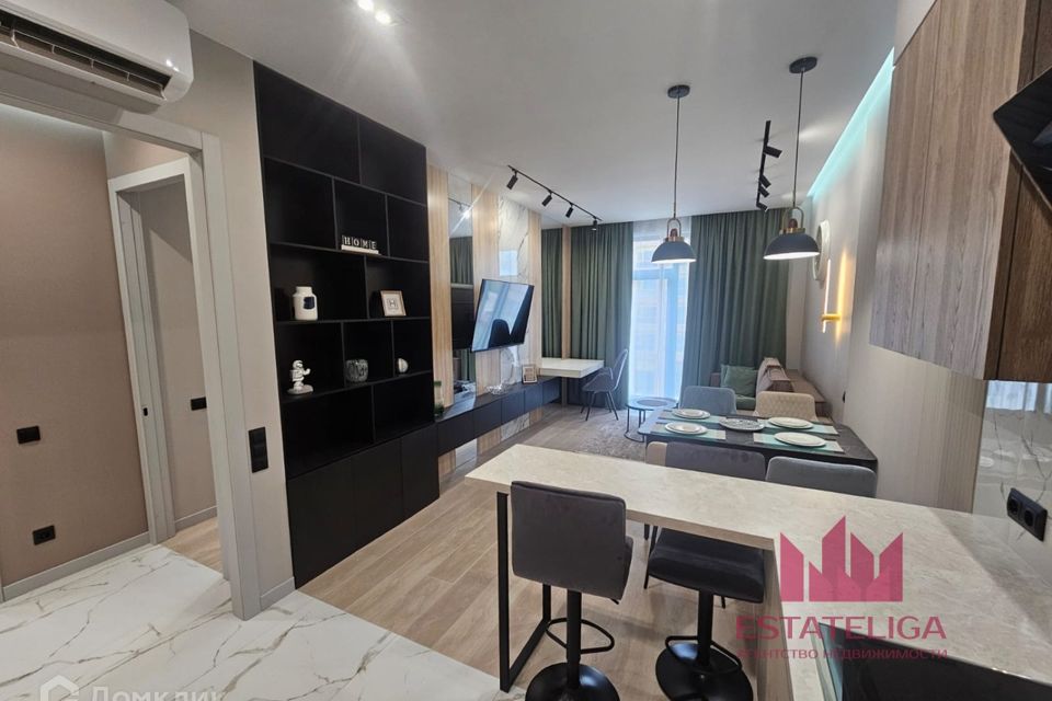 Сдаётся 2-комнатная квартира, 58 м²