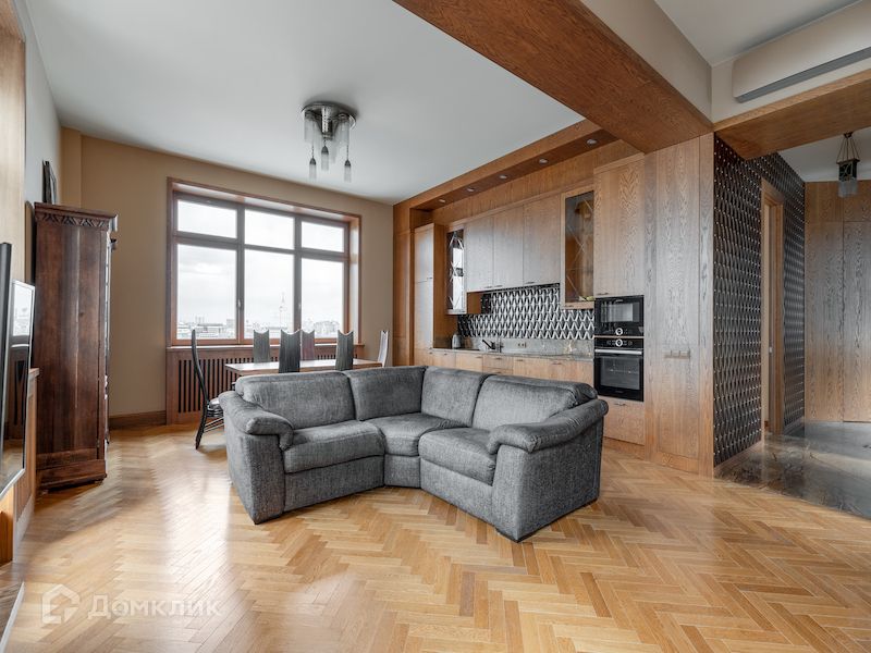 Сдаётся 3-комнатная квартира, 102 м²