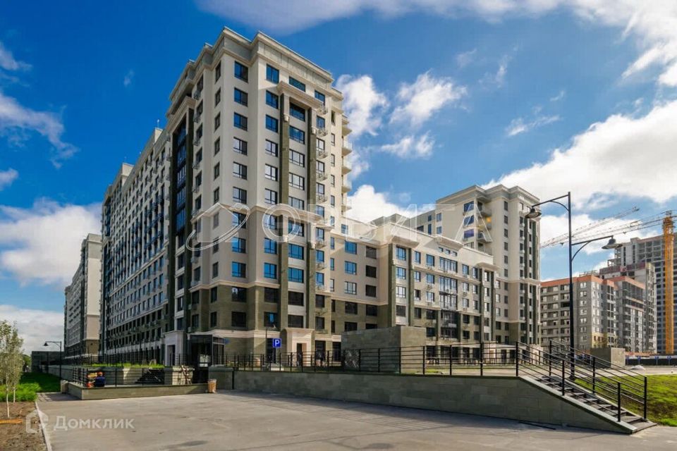 Продаётся 2-комнатная квартира, 81.5 м²