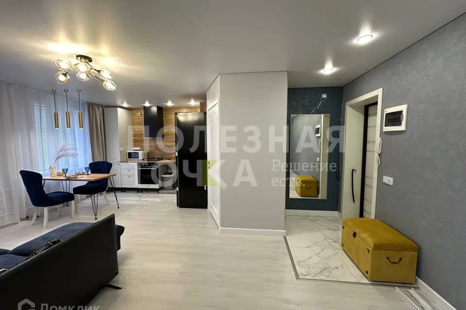 Продаётся 2-комнатная квартира, 55.7 м²