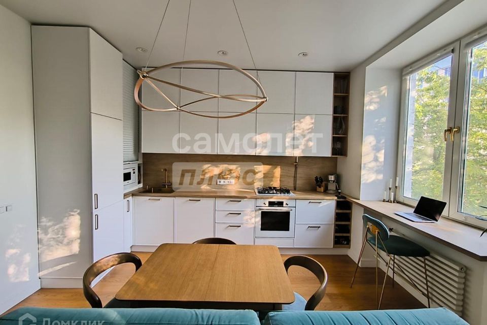 Сдаётся 2-комнатная квартира, 55 м²