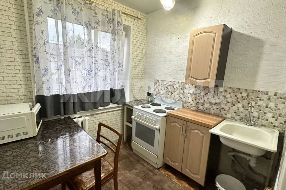Продаётся 3-комнатная квартира, 46.1 м²