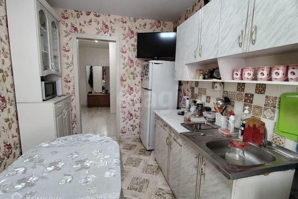 Продаётся 3-комнатная квартира, 63.6 м²