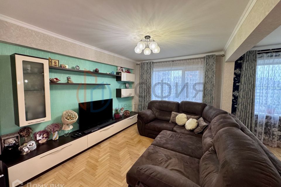 Продаётся 3-комнатная квартира, 77.6 м²