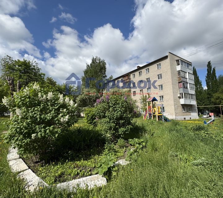Продаётся 2-комнатная квартира, 42.7 м²