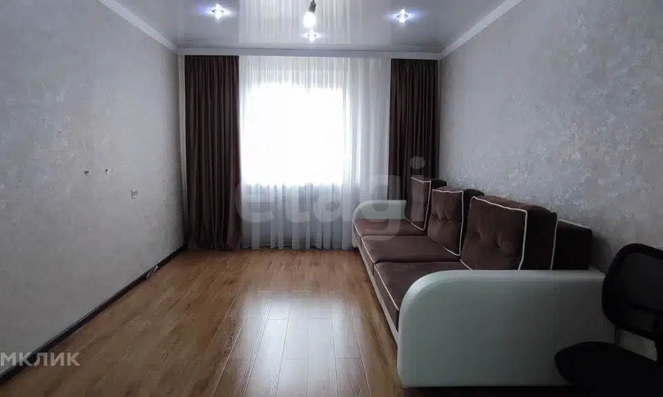 Продаётся 1-комнатная квартира, 38.3 м²