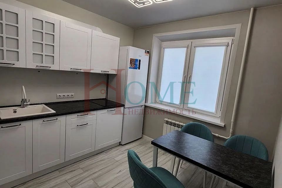 Сдаётся 2-комнатная квартира, 54 м²