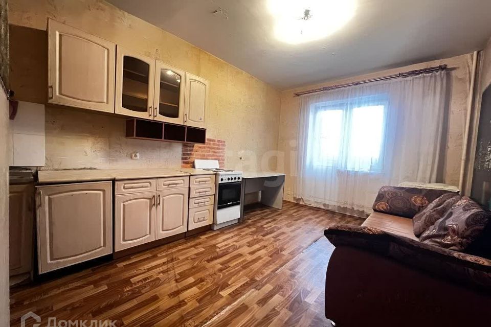 Продаётся 2-комнатная квартира, 76 м²