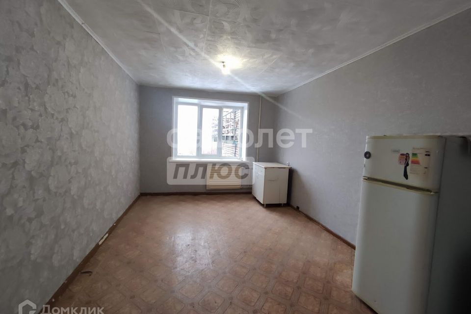 Продаётся комната в 4-комн. квартире, 17.4 м²