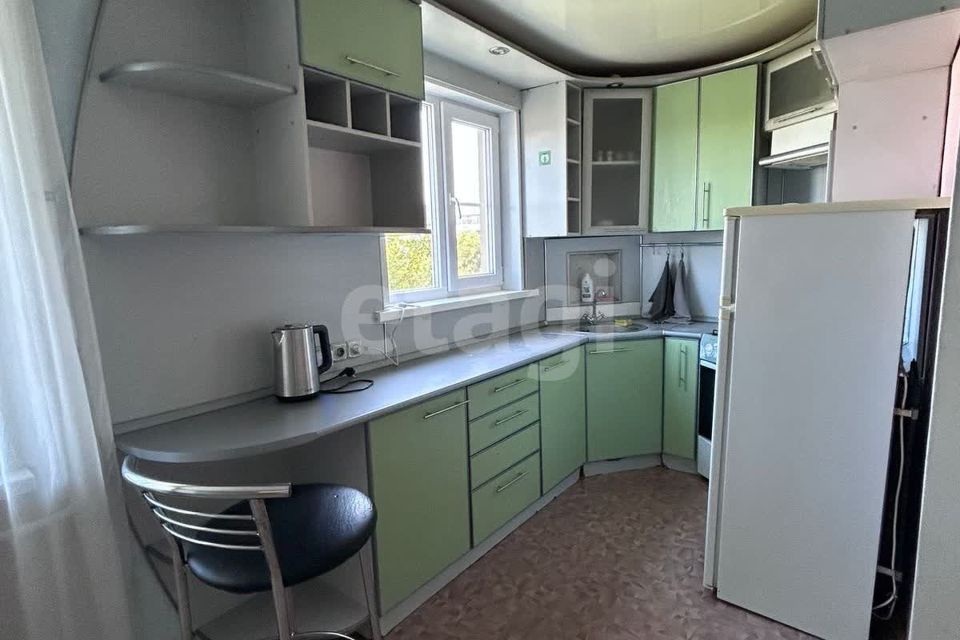Продаётся 1-комнатная квартира, 42.6 м²