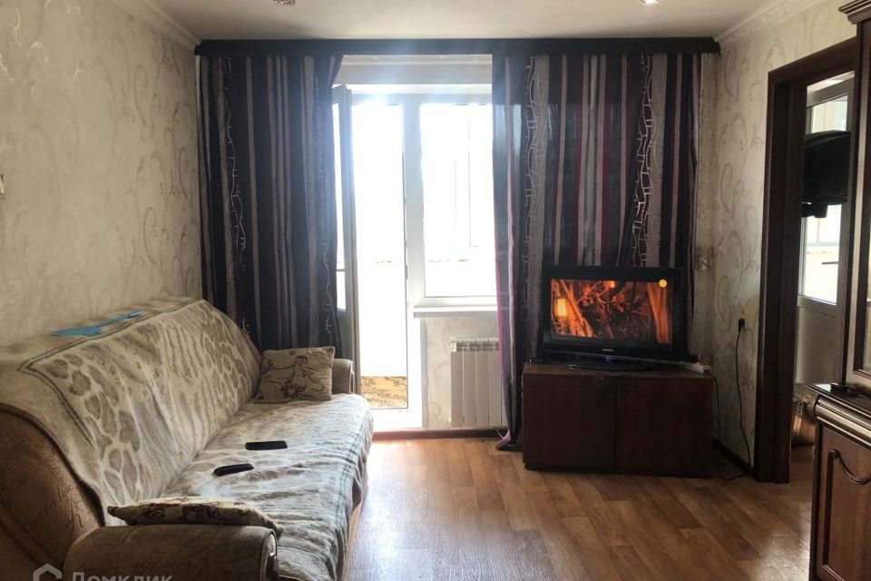 Продаётся 3-комнатная квартира, 53.3 м²