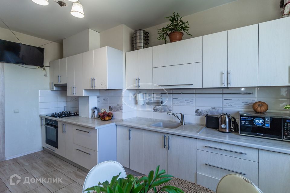 Продаётся 2-комнатная квартира, 60.4 м²