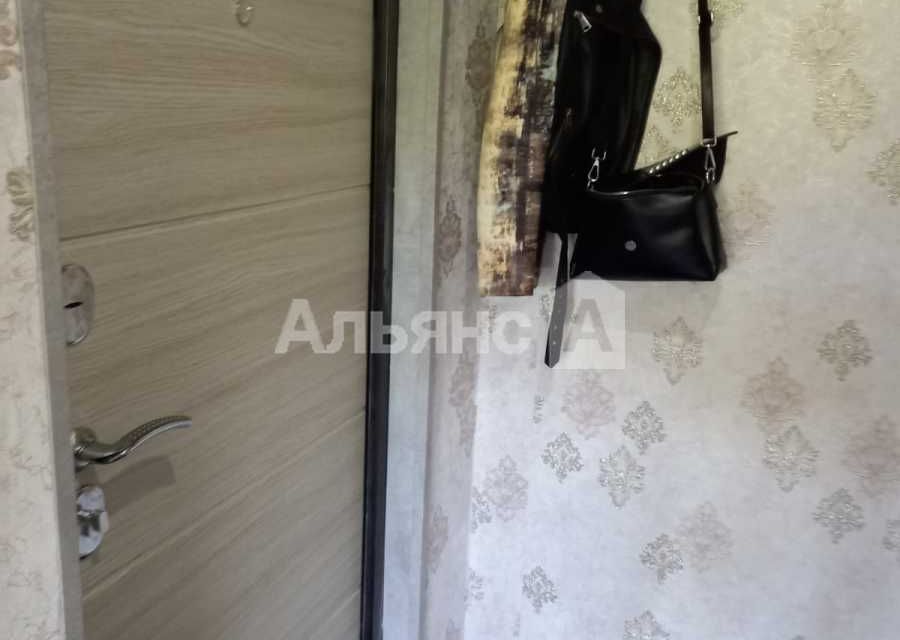 Продаётся 1-комнатная квартира, 18.1 м²