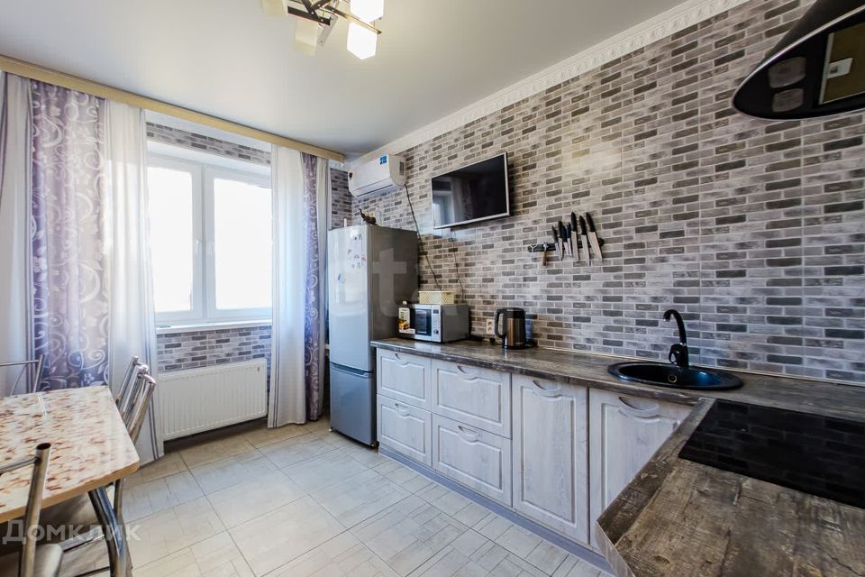 Продаётся 2-комнатная квартира, 61 м²