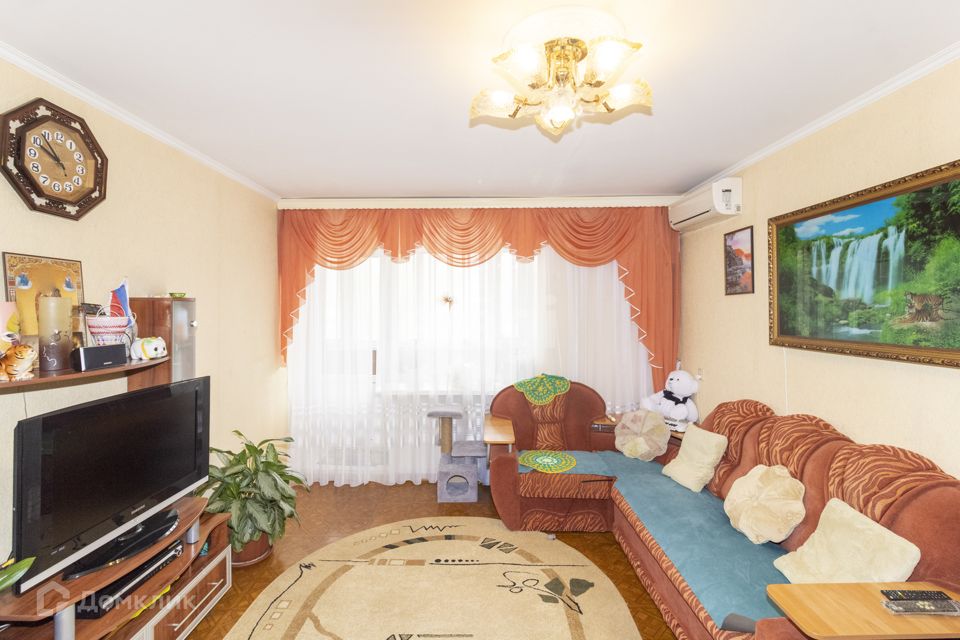 Продаётся 4-комнатная квартира, 76.9 м²