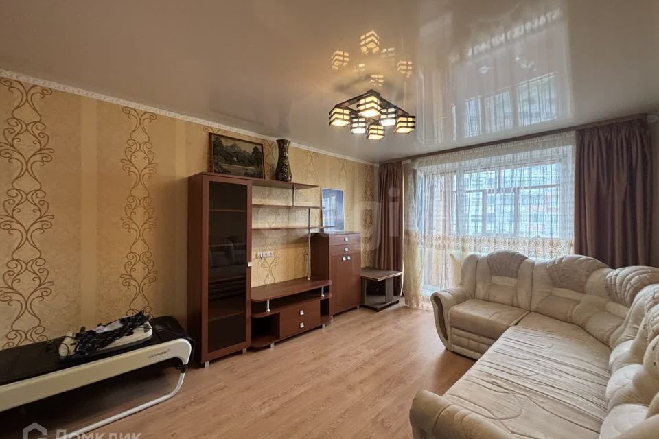 Сдаётся 4-комнатная квартира, 110 м²