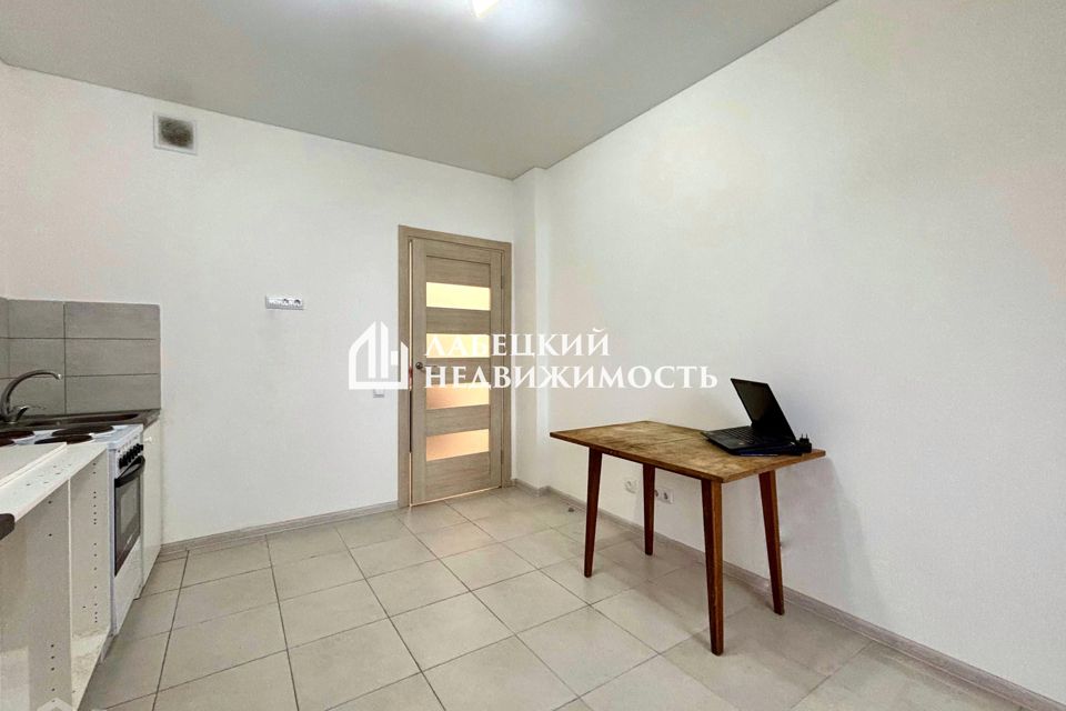 Продаётся 2-комнатная квартира, 69.2 м²