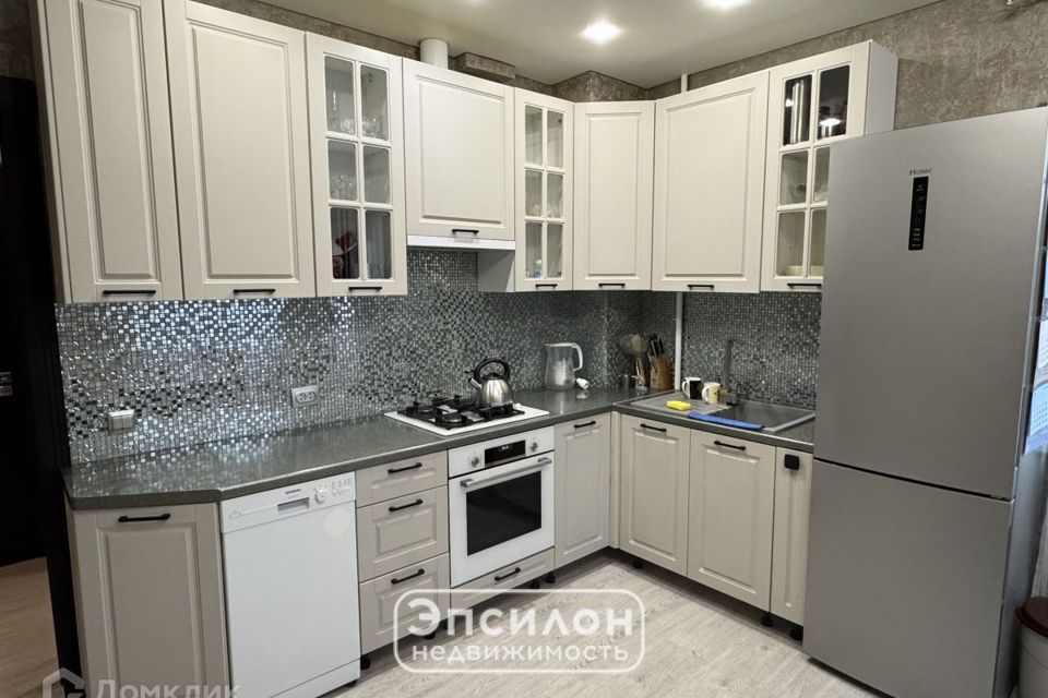 Продаётся 3-комнатная квартира, 87.6 м²