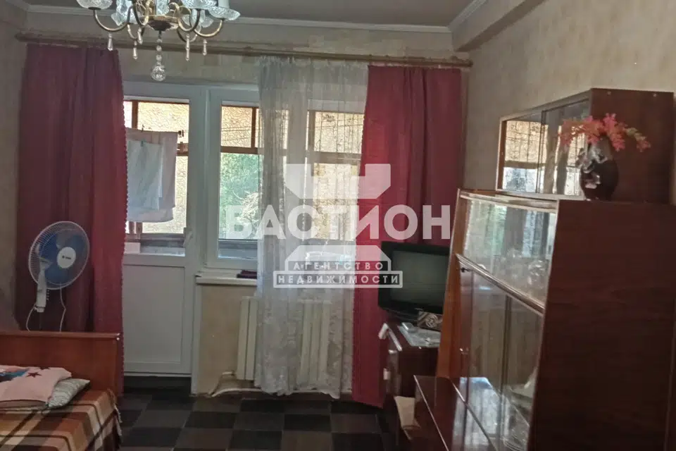 Продаётся 3-комнатная квартира, 56 м²