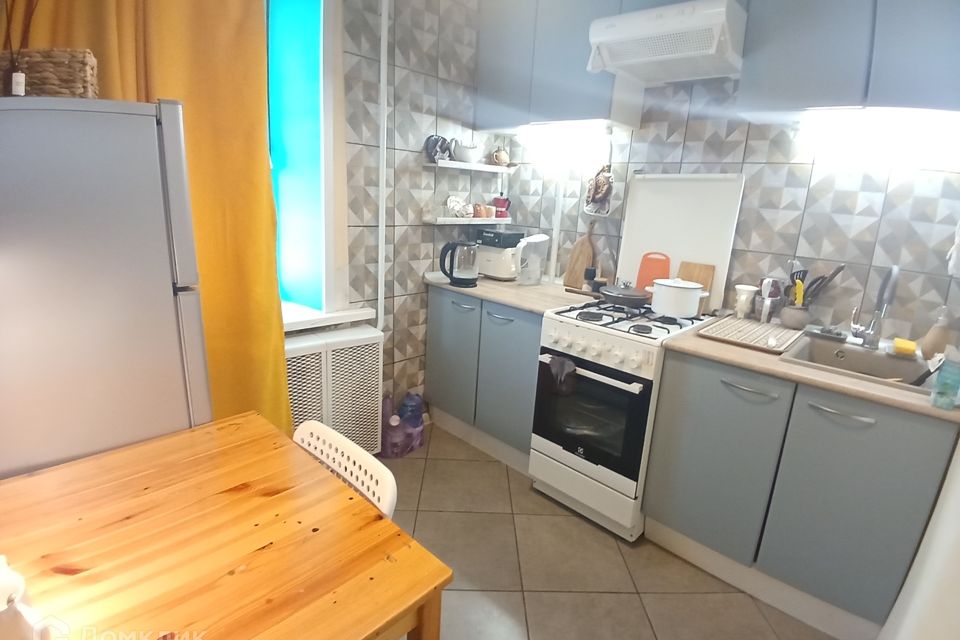 Продаётся 1-комнатная квартира, 33 м²