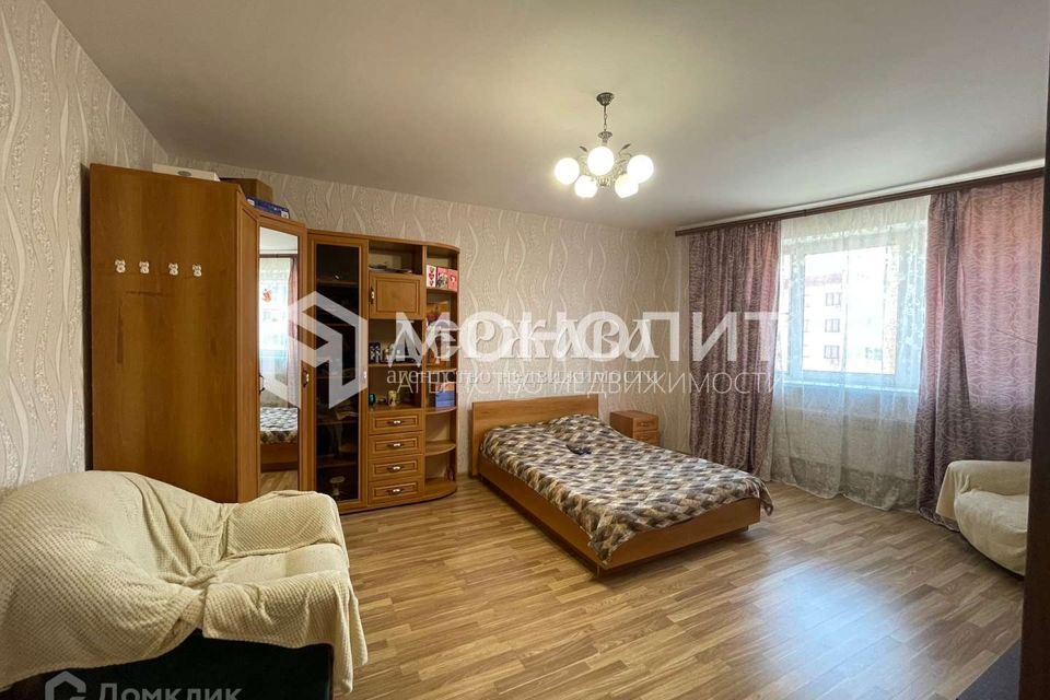Сдаётся 1-комнатная квартира, 55 м²