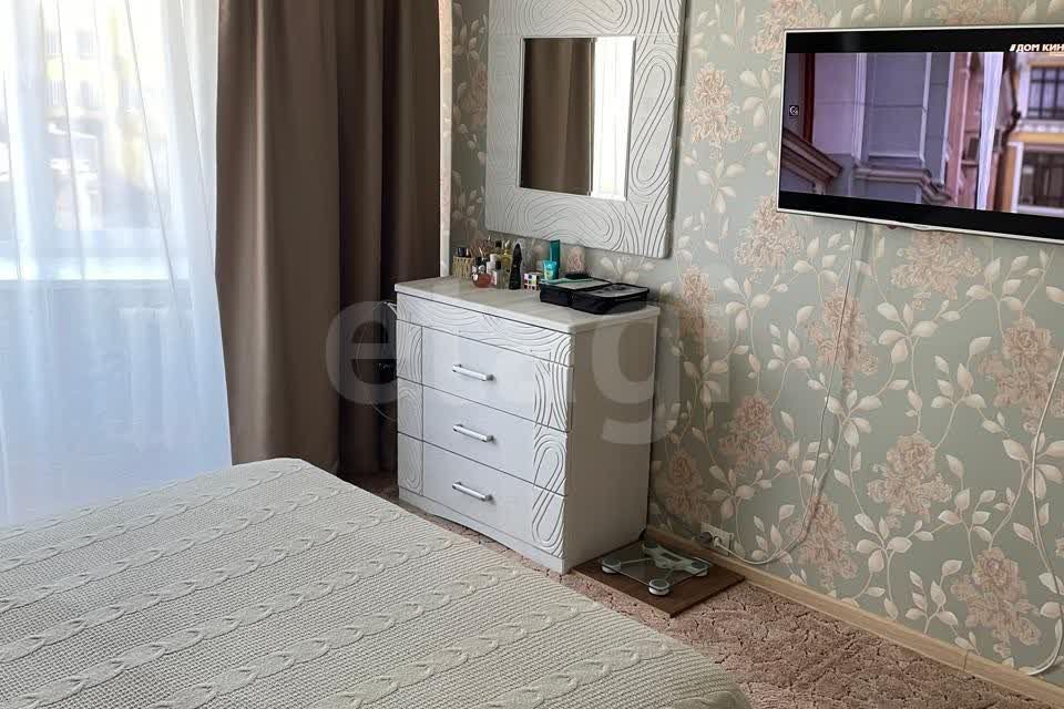 Продаётся 2-комнатная квартира, 57.8 м²