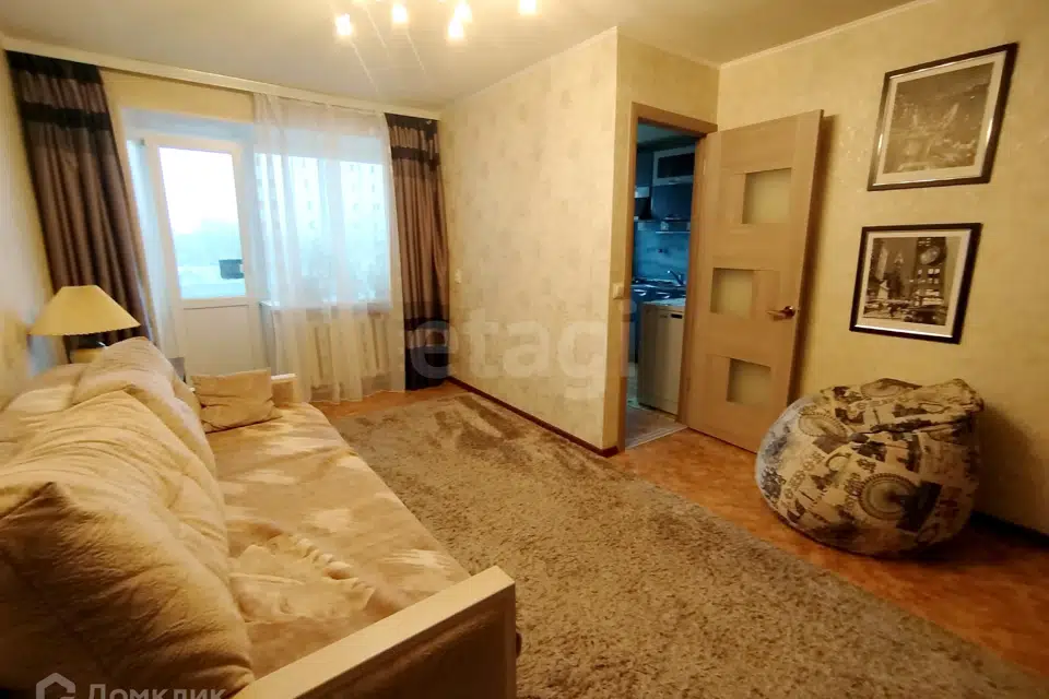 Продаётся 2-комнатная квартира, 42.2 м²