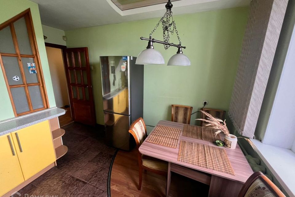 Сдаётся 2-комнатная квартира, 56 м²
