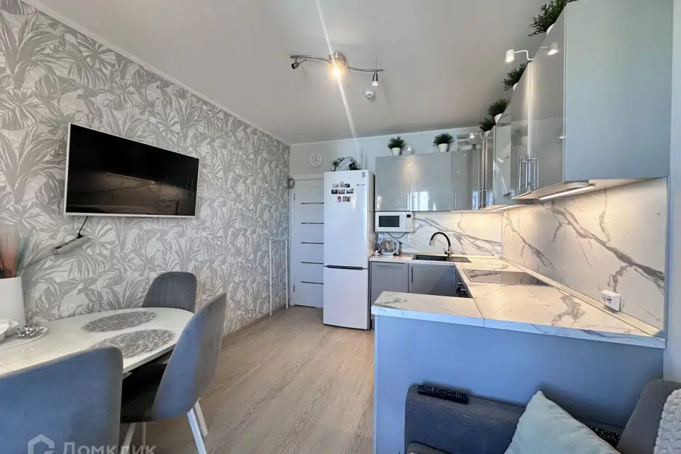 Продаётся 3-комнатная квартира, 80 м²