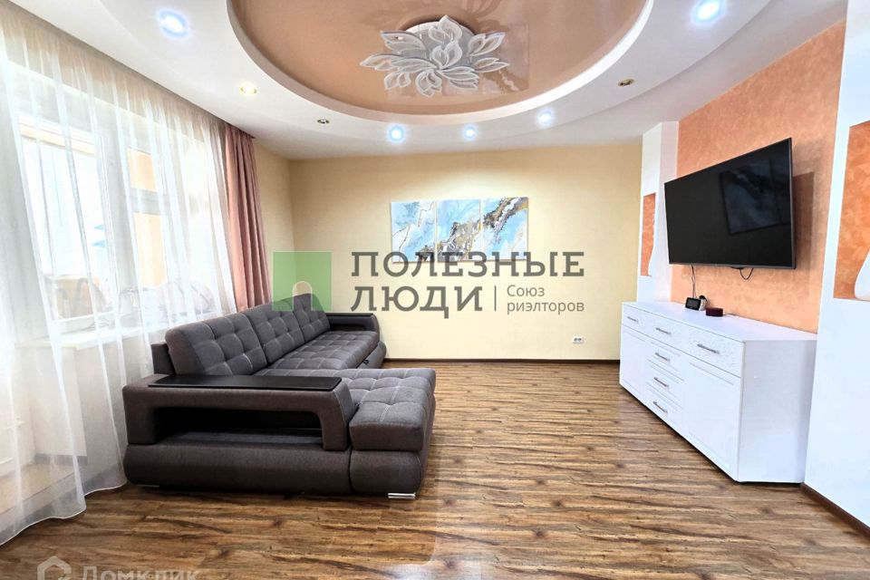 Продаётся 2-комнатная квартира, 56.2 м²