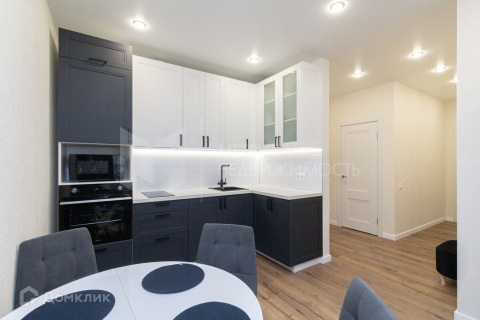 Продаётся 2-комнатная квартира, 60.1 м²