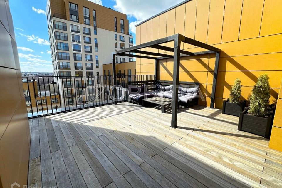 Продаётся 4-комнатная квартира, 128.6 м²