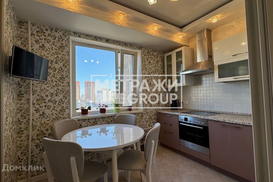 Продаётся 2-комнатная квартира, 60.7 м²