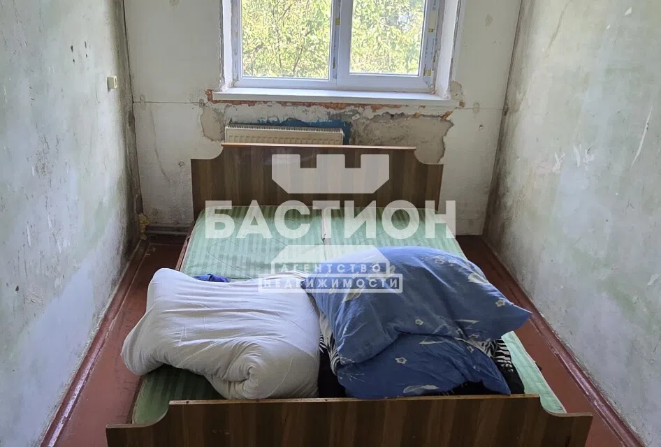 Продаётся 3-комнатная квартира, 50.3 м²