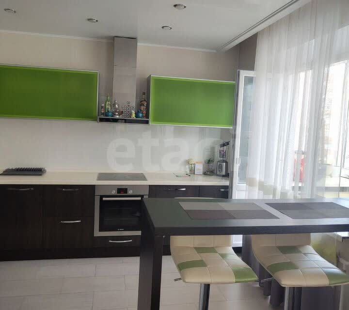 Продаётся 3-комнатная квартира, 70 м²