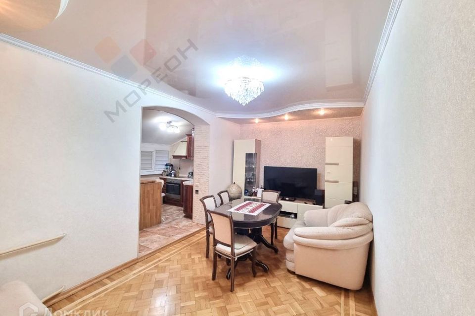 Продаётся 3-комнатная квартира, 68.1 м²
