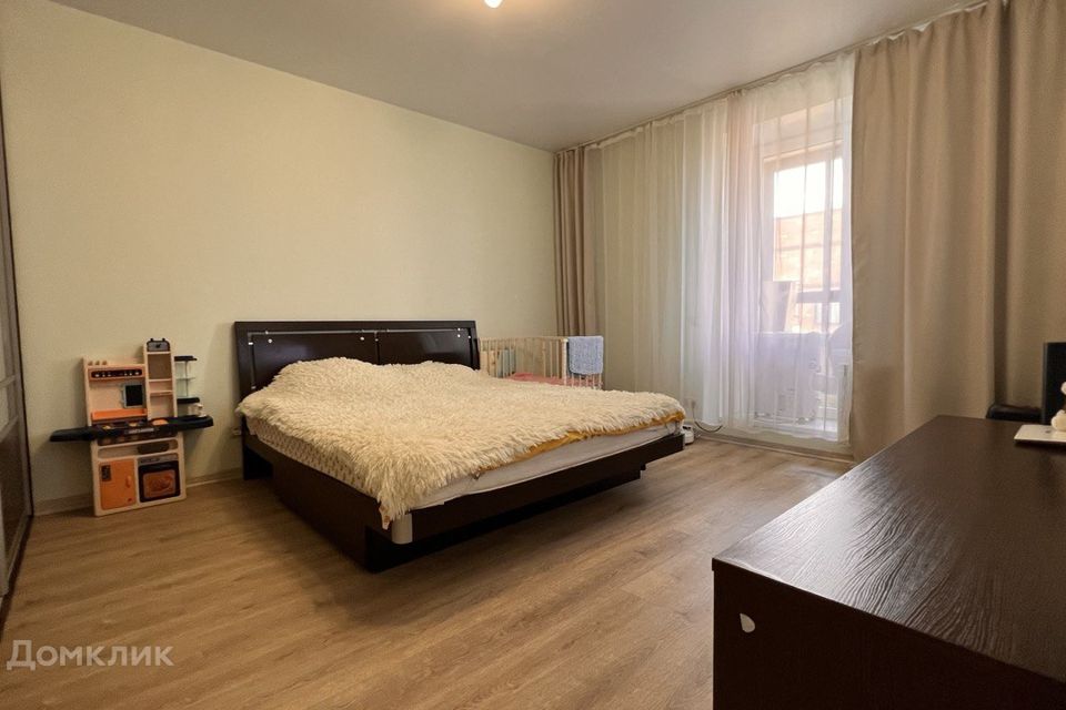 Продаётся 1-комнатная квартира, 42.6 м²