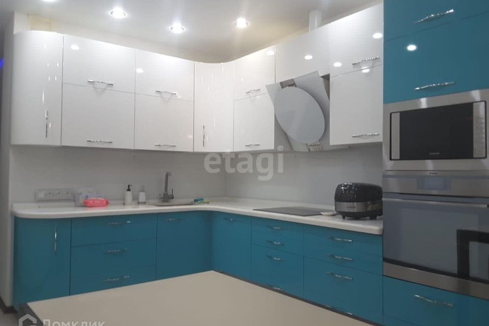 Продаётся 3-комнатная квартира, 85.3 м²
