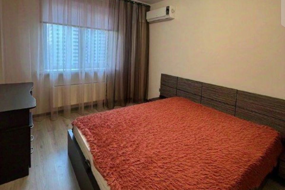 Сдаётся 2-комнатная квартира, 55 м²