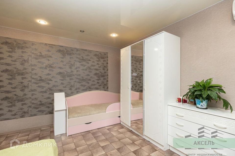 Продаётся 2-комнатная квартира, 49.3 м²