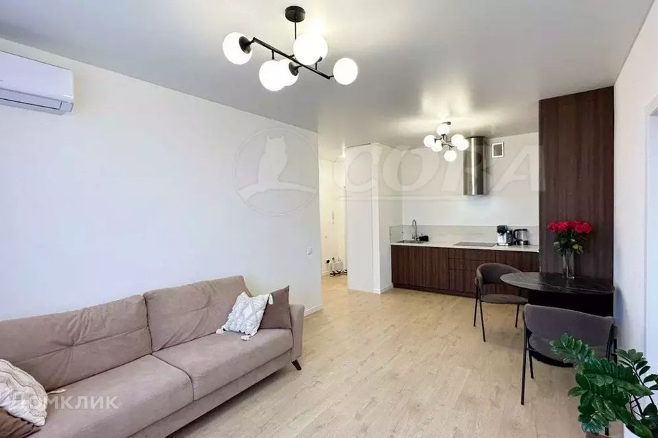 Продаётся 2-комнатная квартира, 53.2 м²