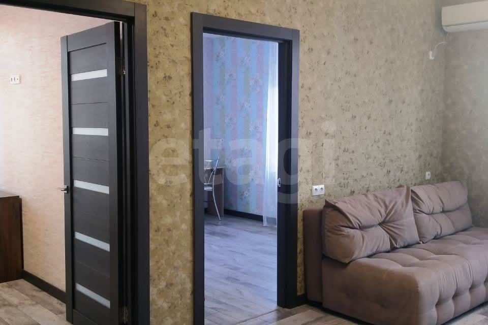 Продаётся 3-комнатная квартира, 58 м²