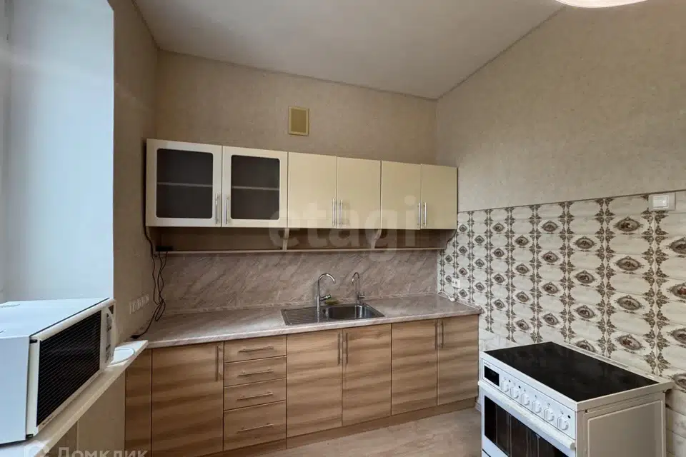 Продаётся 3-комнатная квартира, 99.5 м²
