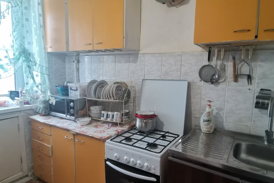 Продаётся 3-комнатная квартира, 63 м²