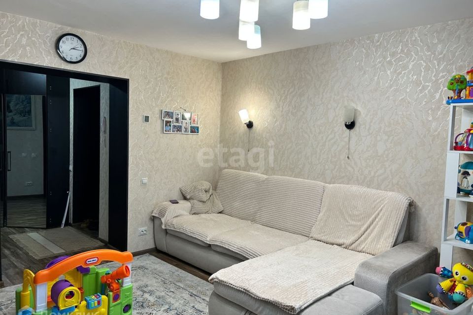 Продаётся 3-комнатная квартира, 60.1 м²