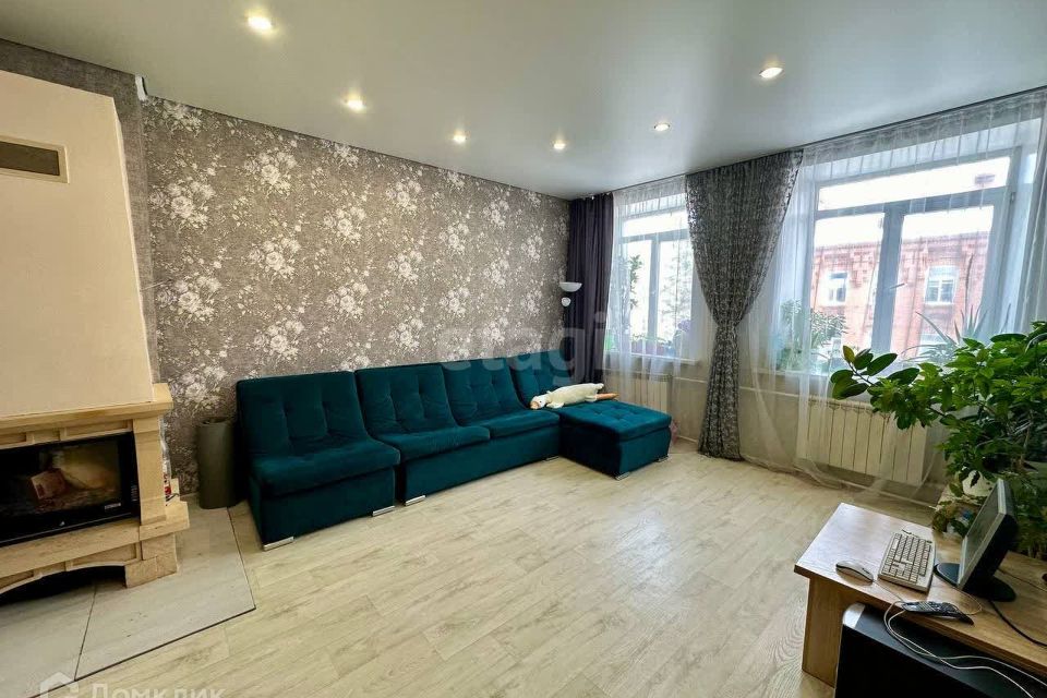 Продаётся 3-комнатная квартира, 67.8 м²